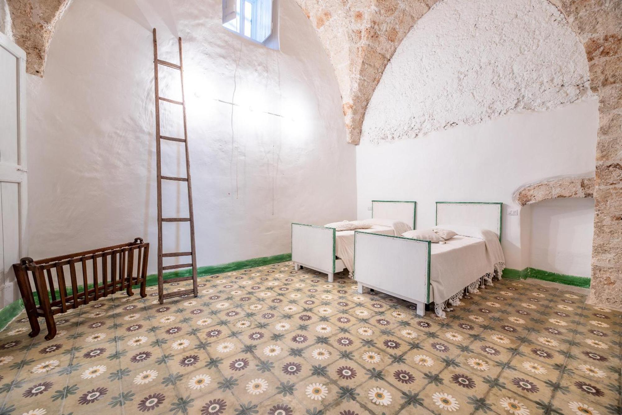 Appartamento Matilde Racale Exterior foto
